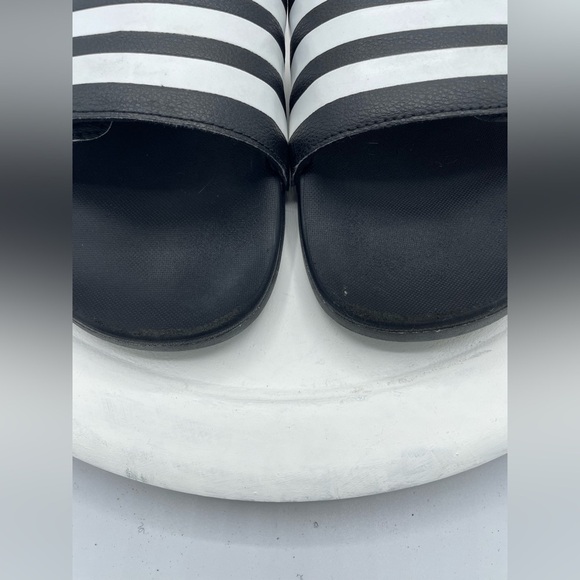 adidas Men's Adilette Slide Comfort Lightweight Sandal - Picture 8 of 8